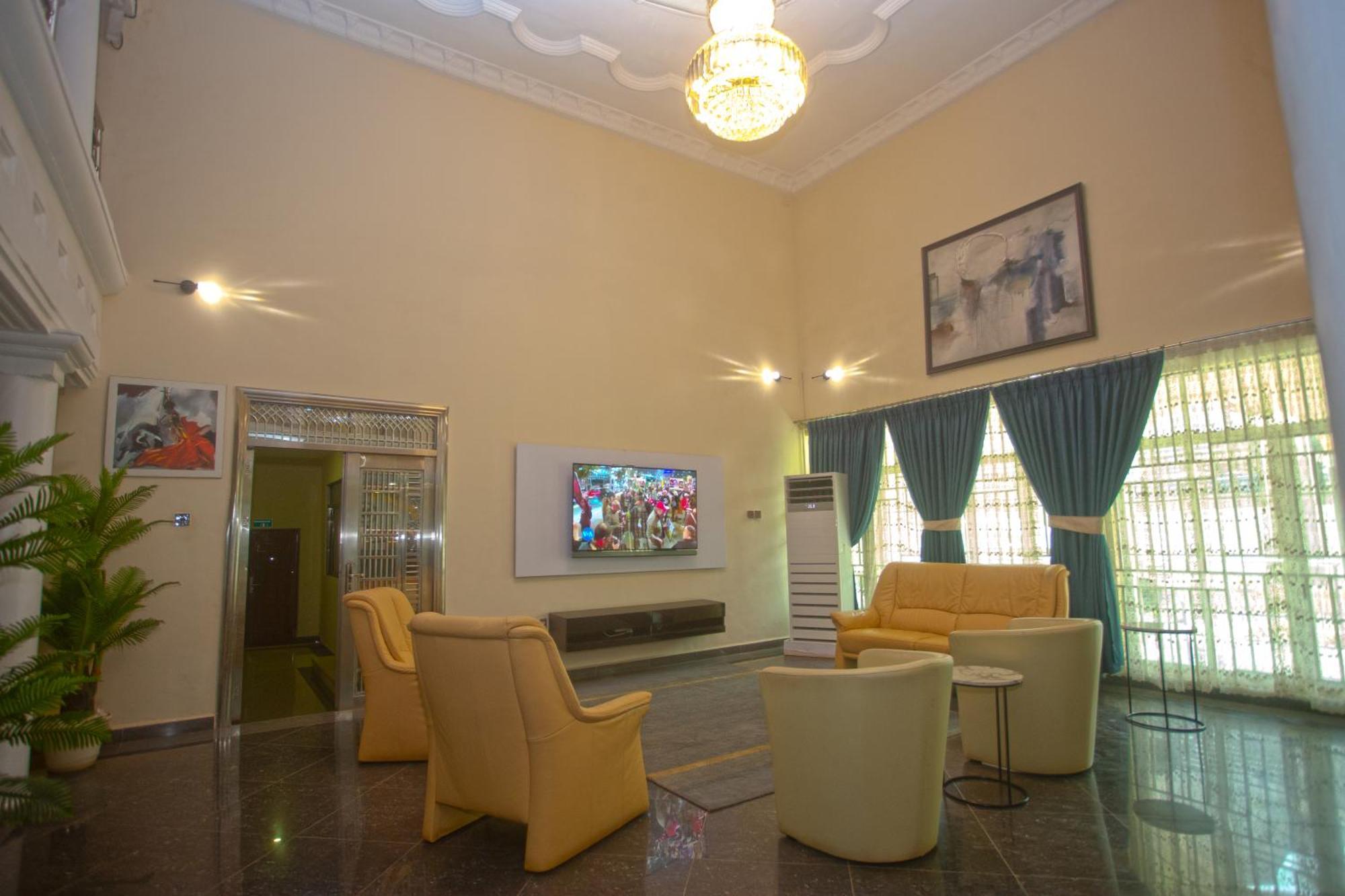 Labev Hotel Kumasi Zewnętrze zdjęcie